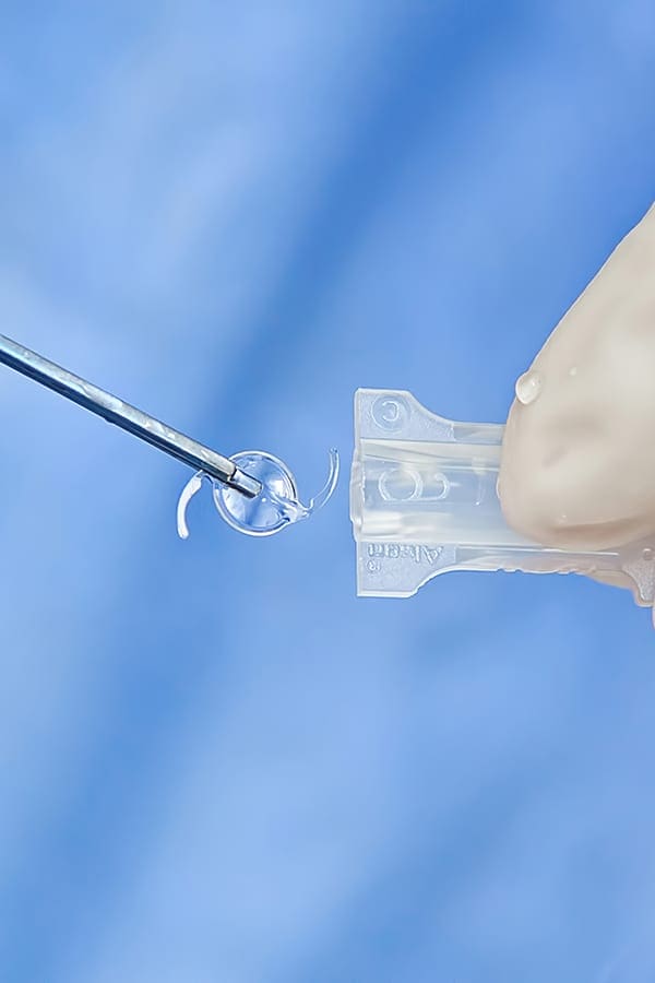 implants phaques centre union laser vision chirurgie refractive toulouse specialistes ophtalmologie